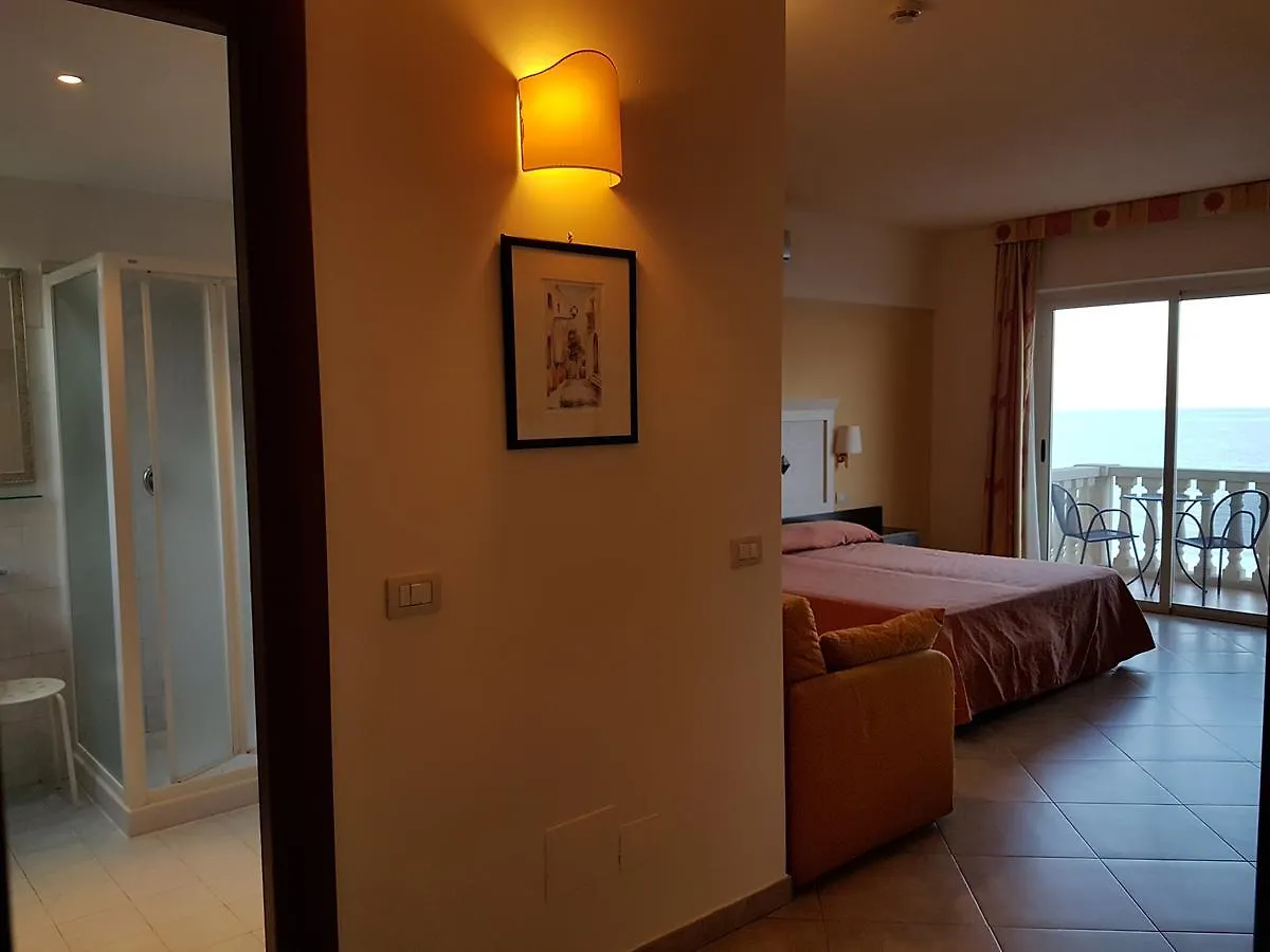 Hotel Orizzonte Letojanni